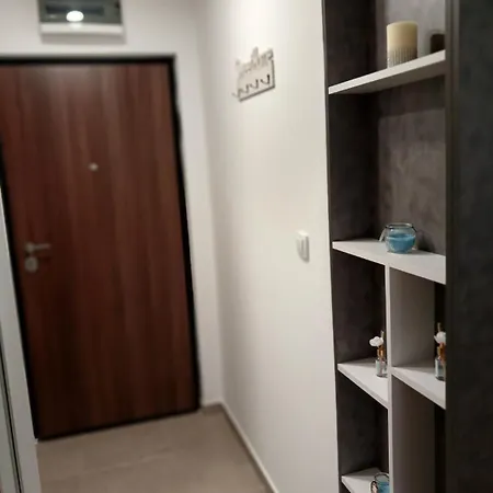 公寓 Apartman *