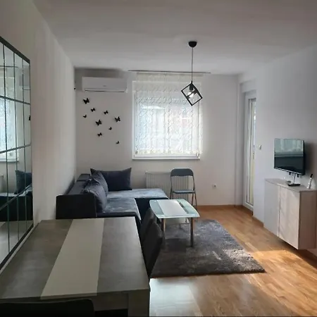 Apartman 公寓